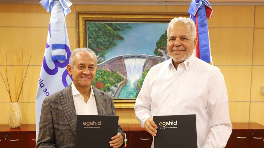 EGEHID firma convenio con el Atlético Vega Real para impulsar el fútbol en la temporada 2026-2027