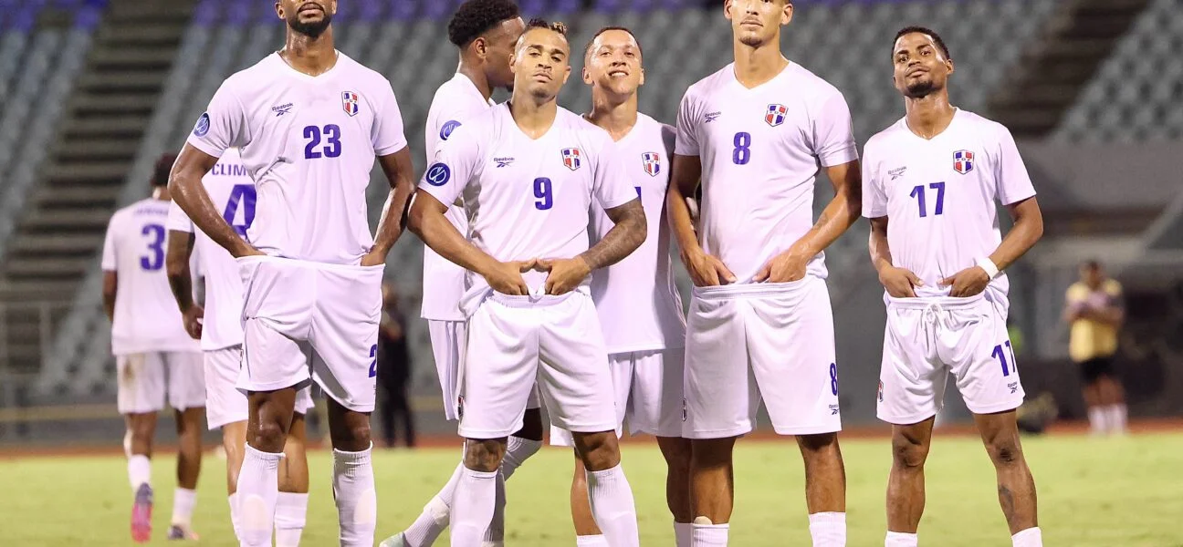 República Dominicana vence historicamente 1-2 a Trinidad y Tobago y esta 6 de 6 en liga de naciones