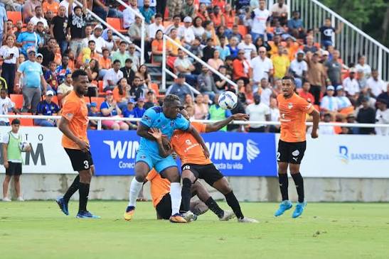 Jornada 10 de la LDF: Salcedo defiende el liderato invicto