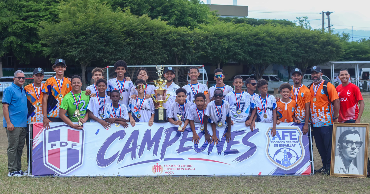 Moca se alza campeón del Padre Vicente y celebra 35 años de fútbol infantil